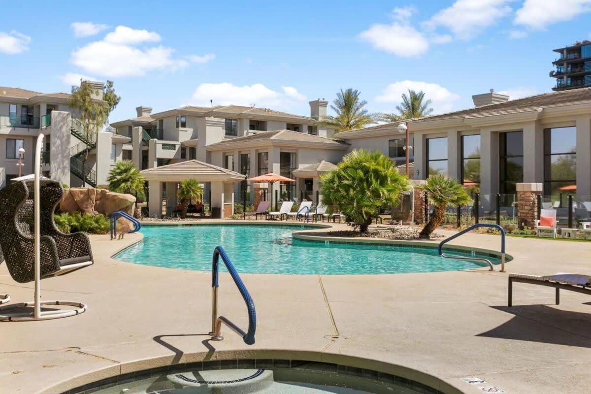2Br Cozysuites At Kierland Commons With Pool #04 Scottsdale Exterior photo